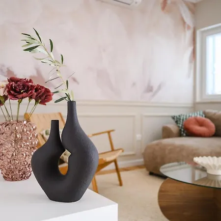 Apartment Charming Charlie Metkovic